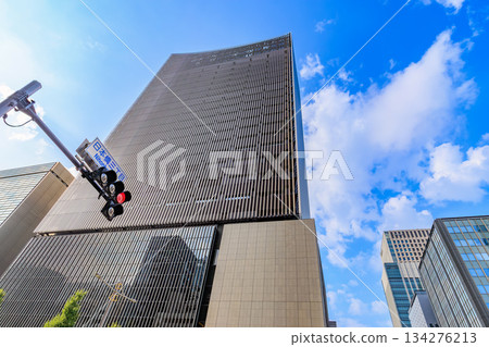 東京中央區京橋日本橋三丁目十字路口附近的城市景觀 134276213