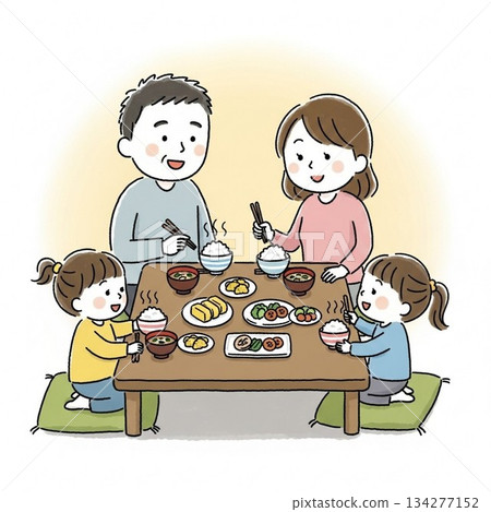 桌子周圍的一個家庭 134277152