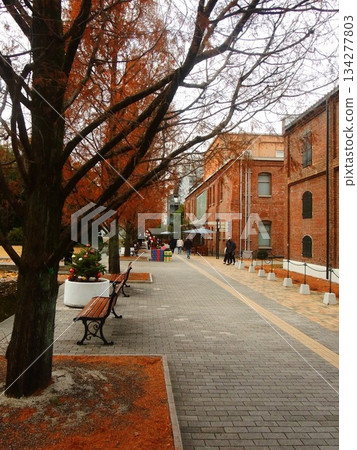 Red brick building and winter street corner Red brick building and winter street corner 134277803