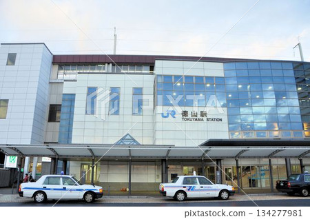 德山站港口 134277981