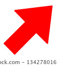 一個簡單的紅色箭頭，指向右上方斜角。 134278016