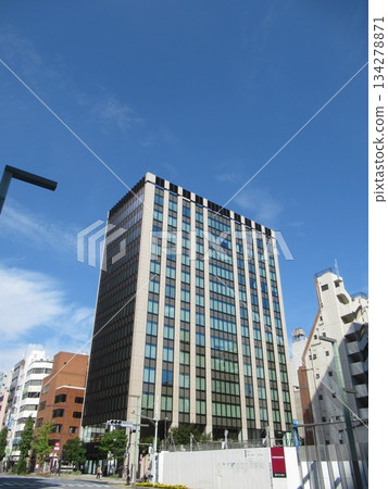 日本橋本町4丁目附近 134278871