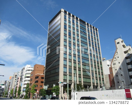 日本橋本町4丁目附近 134278872