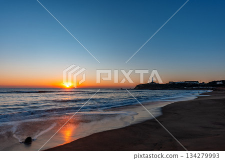 [千葉縣] 犬吠崎燈塔與君濱潮騷公園的日出 134279993