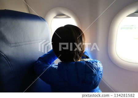 A child A child 134281582