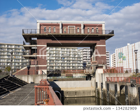 Arakawa Lock Gate (Edogawa Ward, Tokyo) 134282909