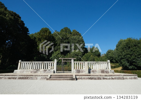 Emperor Goichijo Bodhijuin Mausoleum 134283119