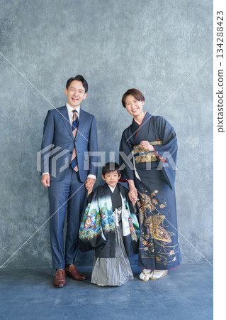 Shichigosan of a boy 134288423