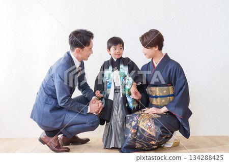 一個男孩的Shichigosan 一個男孩的Shichigosan 134288425