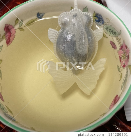 Taiwan, Lishan High-Quality Cold Tea ~ Lishan Oolong 134289591