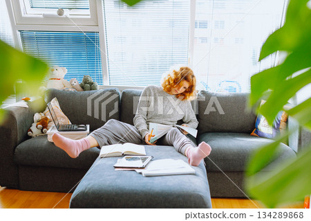 e-learning at home e-learning at home 134289868