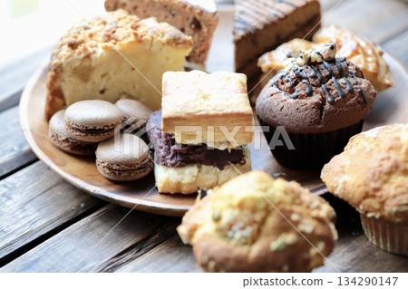 Acacia plate with various baked goods Acacia plate with various baked goods 134290147