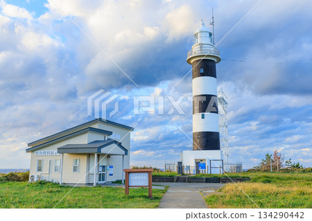 Nyudozaki Lighthouse in autumn, Oga City, Akita Prefecture 134290442