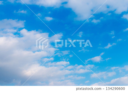 大阪十二月的天空 134290600