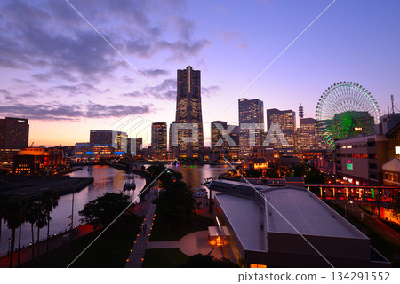 Night view of Minato Mirai from Navios Yokohama (Yokohama, Kanagawa Prefecture) Night view of Minato Mirai from Navios Yokohama (Yokohama, Kanagawa Prefecture) 134291552
