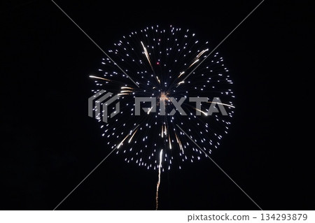 Shinshu Togura Kamiyamada Onsen Summer Fireworks Festival (New Fireworks) 134293879