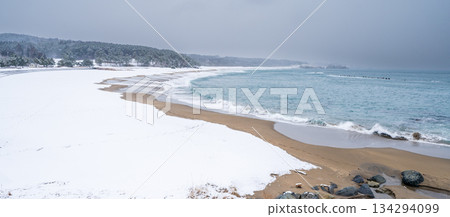 青森縣雪域大須賀海岸和種誌海岸 青森縣雪域大須賀海岸和種誌海岸 134294099