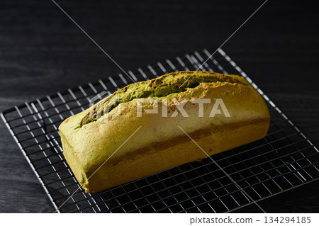 烤抹茶磅蛋糕 134294185