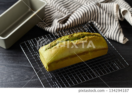 烤抹茶磅蛋糕 134294187