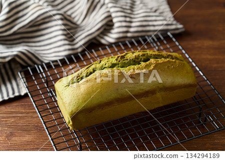 烤抹茶磅蛋糕 烤抹茶磅蛋糕 134294189