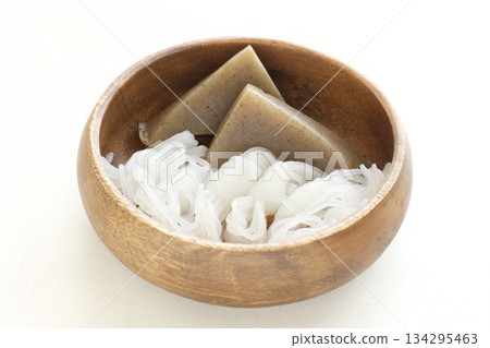 蒟蒻和白瀧 蒟蒻和白瀧 134295463