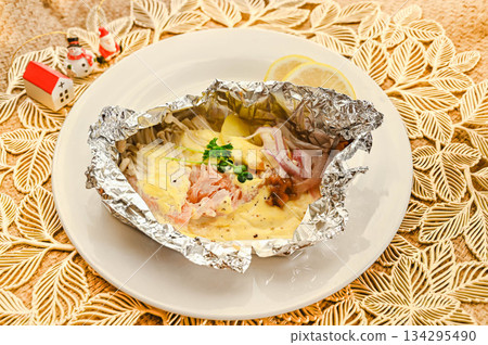 Easy Salmon in Foil Easy Salmon in Foil 134295490