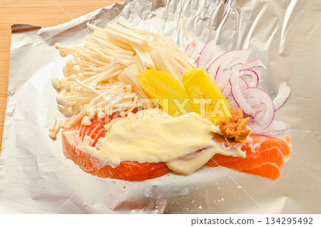 Tasmanian salmon baked in foil 134295492