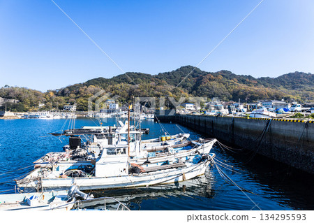 A remote island off the coast of Fukuyama City, Hiroshima Prefecture A remote island off the coast of Fukuyama City, Hiroshima Prefecture 134295593