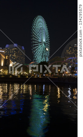 湊未來的夜晚 134295879