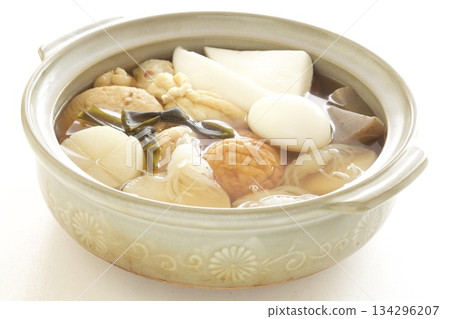 The ingredients of oden 134296207