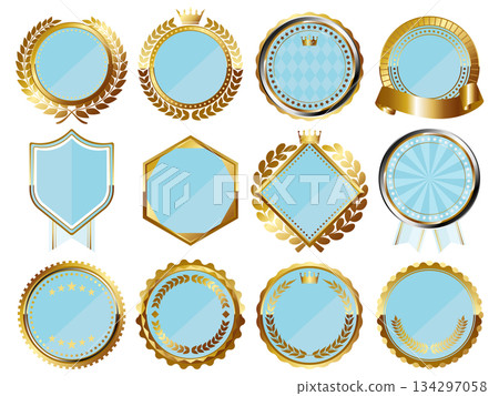 一套12個藍金相框，造型奢華，宛如童話世界。 134297058