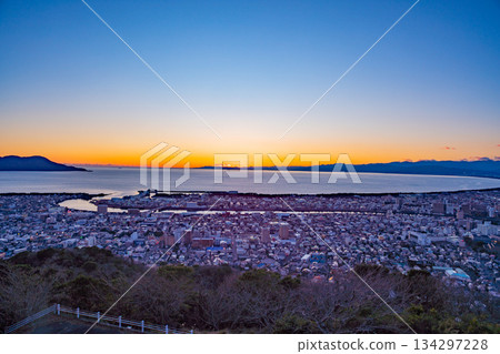 (靜岡縣)沼津市景及駿河灣日落 (靜岡縣)沼津市景及駿河灣日落 134297228