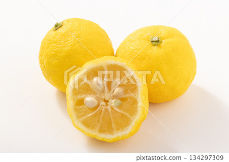 Yuzu from Kochi Prefecture Yuzu from Kochi Prefecture 134297309