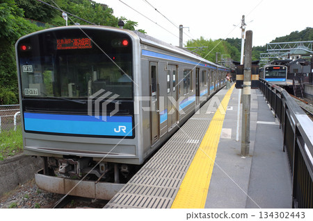 Senseki Line 205 series train (Takajocho bound) stopped at Matsushima-Kaigan Station 134302443