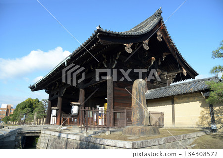 京都府南區九條町東寺南門 134308572