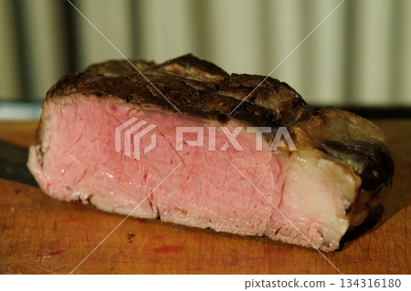 roast beef  134316180