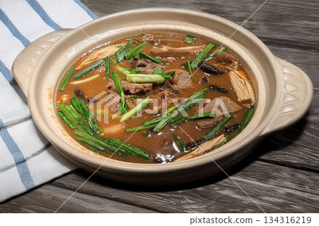 中國砂鍋羊肉 中國砂鍋羊肉 134316219