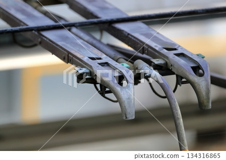 受電弓圖像(單臂) 受電弓圖像(單臂) 134316865