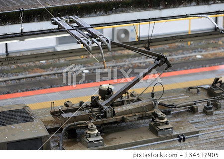 受電弓圖像（單臂） 134317905