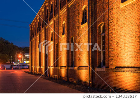 Night view of Maizuru Red Brick Park, Kyoto Prefecture 134318617