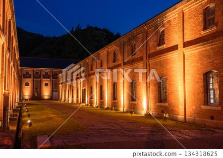 Night view of Maizuru Red Brick Park, Kyoto Prefecture 134318625
