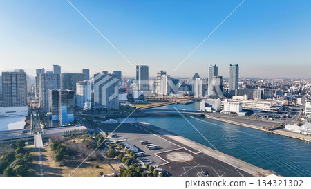 無人機鳥瞰港口城市 134321302