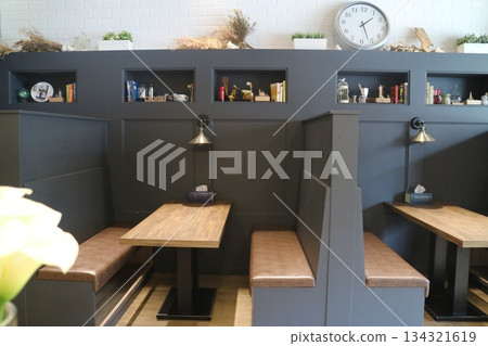 舒適餐廳卡座內部 134321619