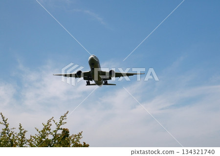 飛機降落 飛機降落 134321740