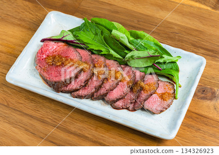 roast beef  134326923