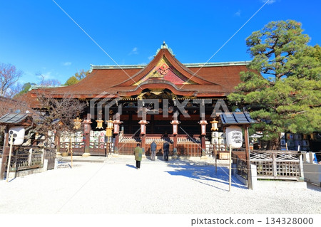【京都府】晴朗天氣下的北野天滿宮正殿(拜殿) 【京都府】晴朗天氣下的北野天滿宮正殿(拜殿) 134328000