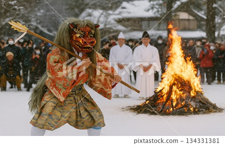 雪神社的傳統神樂與火祭 134331381