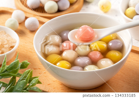 glutinous rice balls winter solstice colorful five elements colorful tangyuan タンユエン もち団子 134333185