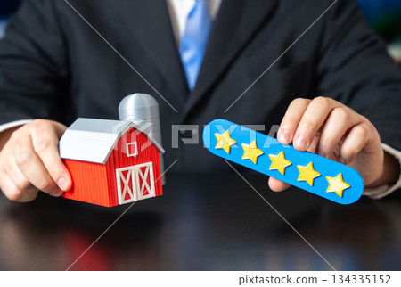 A farm with a 5-star rating. Farm tours and a petting zoo. Rural tourism attracts families. Sustainable agriculture combines education, recreation and local economic development. 134335152