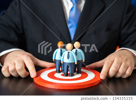 Target audience at the center of the target. Marketing and advertising. Precise customer focus improves conversion. Targeting helps brands deliver the right message and increase sales efficiency. 134335155